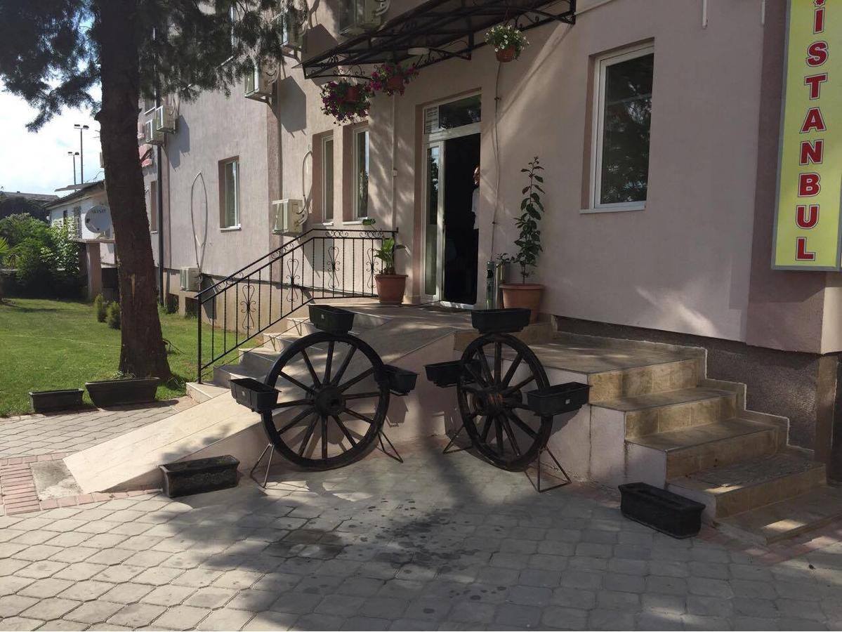 Hotel Istanbul Skopje Exterior foto